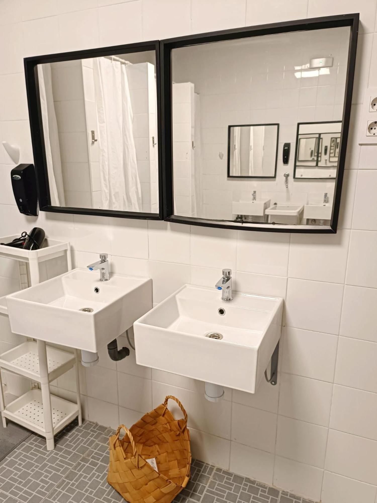 סן ויסנטה דה לה ברקרה Hostel Nomada מראה חיצוני תמונה